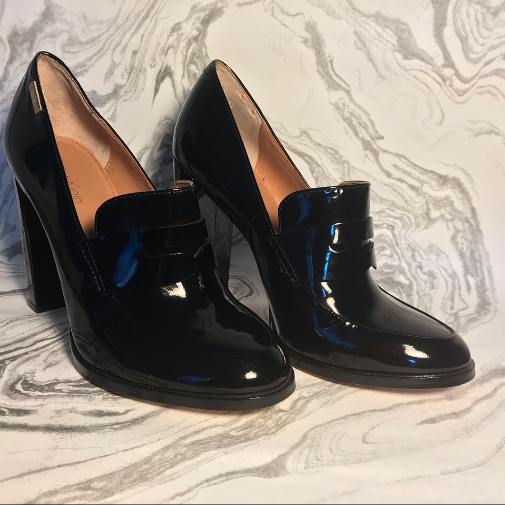 Kathryn Calvin Klein Patent Leather Pumps